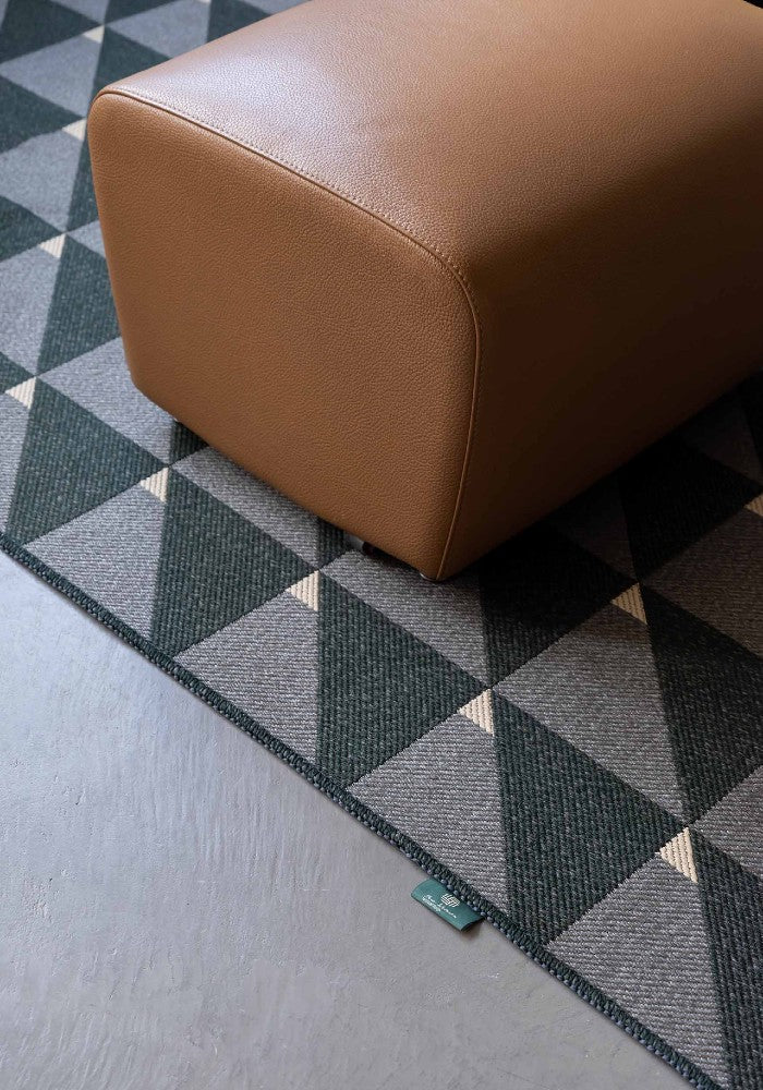 Phoenix Carpet