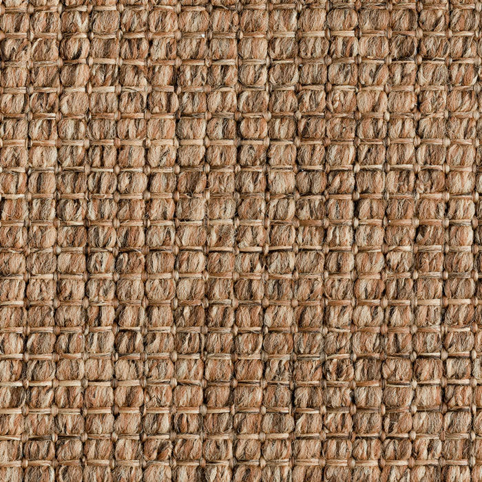 A close-up of a rug by Synsisal, made from ECONYL® regenerated nylon.