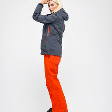 Load image into Gallery viewer, Side view of the Steamboat Shell Hey Sport color Grey made with ECONYL® regenerated nylon