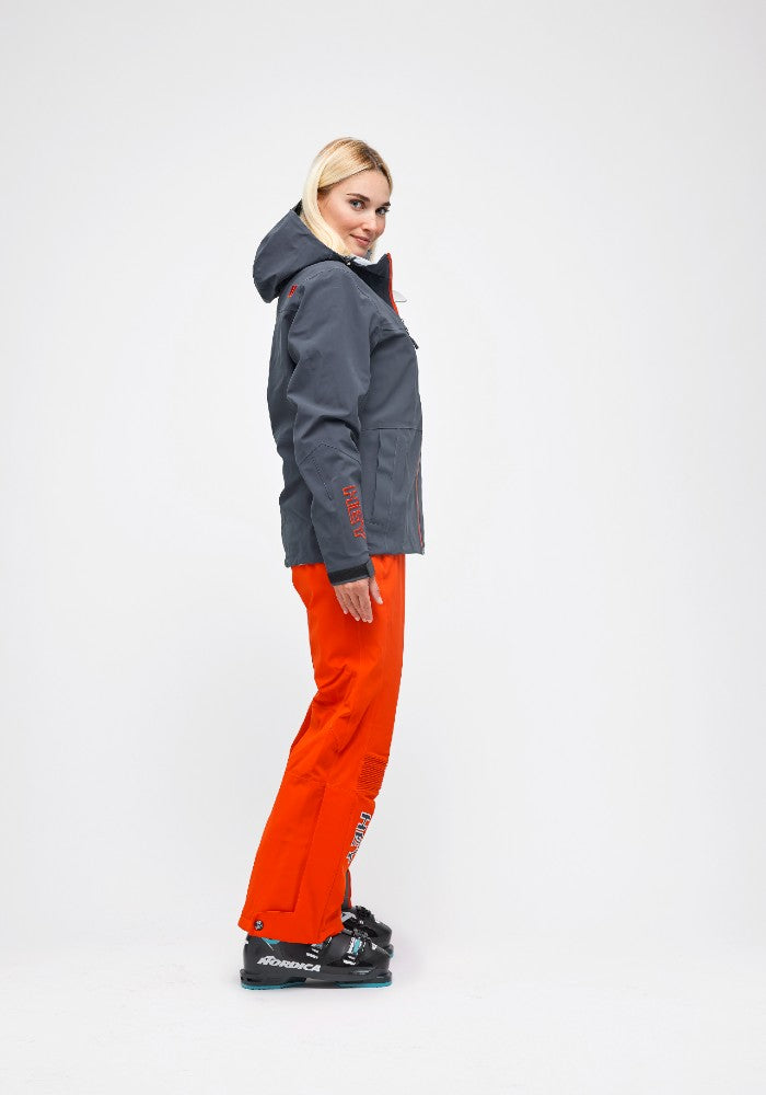 Side view of the Steamboat Shell Hey Sport color Grey made with ECONYL® regenerated nylon