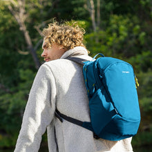 Charger l&#39;image dans la galerie, Sac à dos antivol Pacsafe Eco 18L
