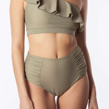 Load image into Gallery viewer, Bikini Brigitte Lichen
