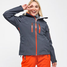 Load image into Gallery viewer, Steamboat Shell Hey Sport color Grey made with ECONYL® regenerated nylon
