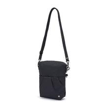 Charger l&#39;image dans la galerie, Side view of the Pacsafe Citysafe CX Anti-Theft Convertible Crossbody color Black made with ECONYL® regenerated nylon extended
